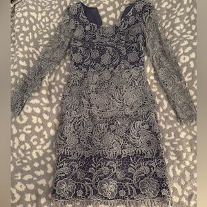 ANTONIO MELANI Navy and Silver and Lilac Lace Top